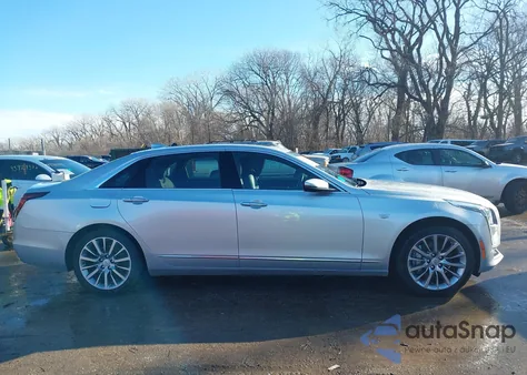 2018 Cadillac Ct6 Luxury z USA, uszkodzony, nr VIN 1G6KD5RS4JU148518